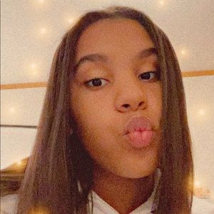 Meet your Posher, Natalee